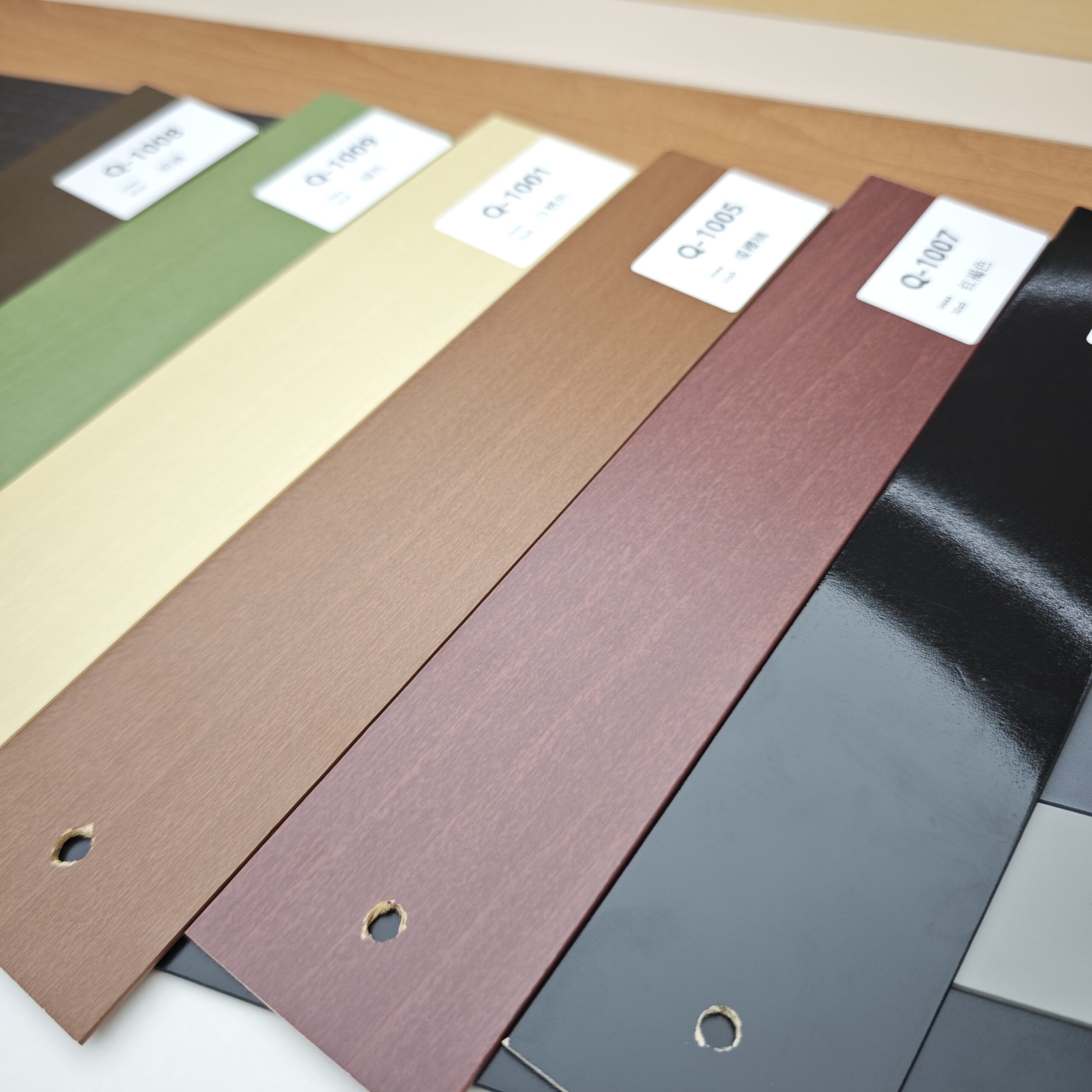 Premium Basswood Slats Wood Louver Blinds Window Decor for Stylish Interiors