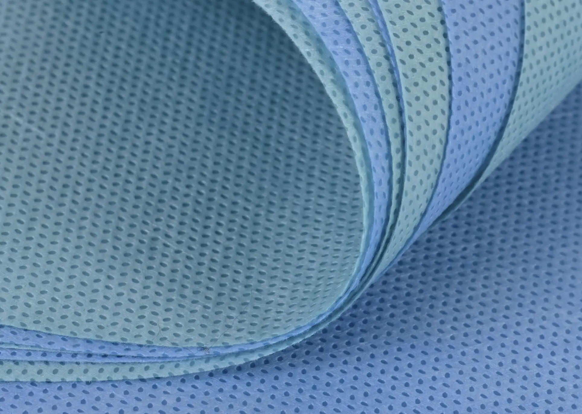 China Manufacturer Polyester Viscose Hard Tear Away Thin Non-Woven Interlining Fabric - Image 2