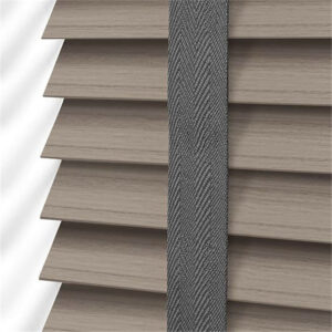 Durable Window Coverings Wooden Slats Lightweight Paulownia Blinds
