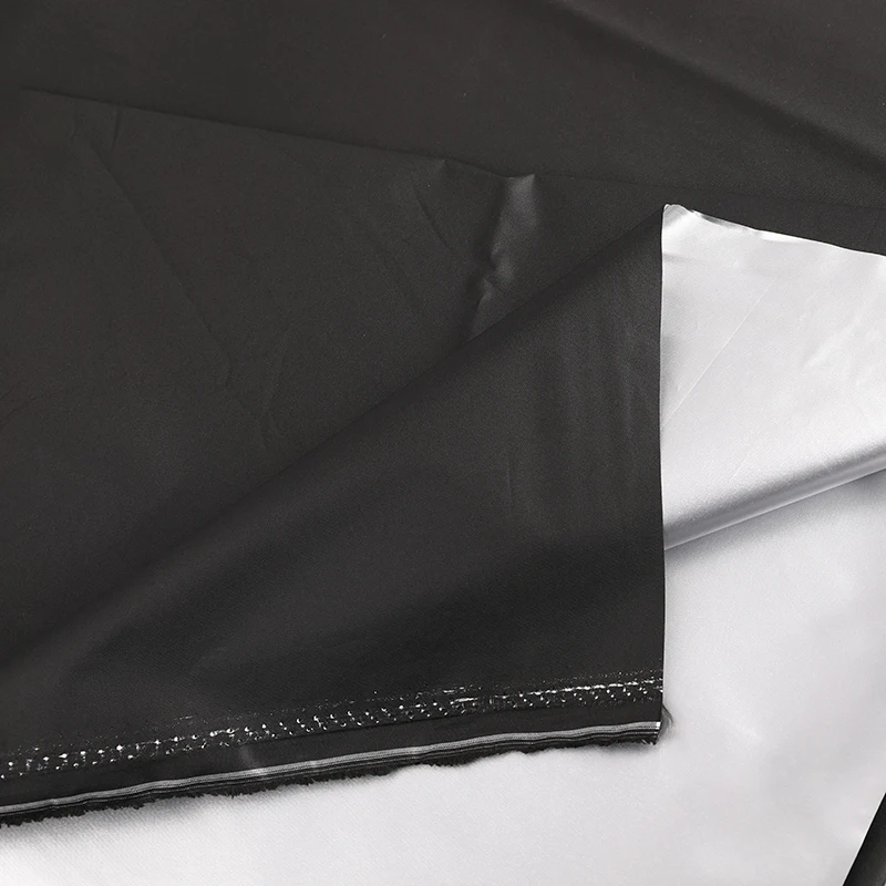 210D Polyester Oxford Fabric 100 Percent Blackout Silver Coating Car Curtain Roller Blind