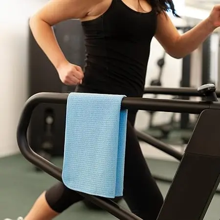 350-400gsm Eco-Friendly Quick Dry Microfiber Sports Towel Lightweight Gym - Image 3