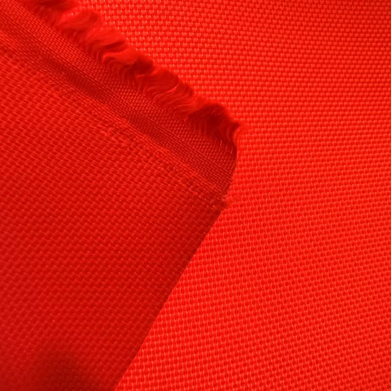 450gsm 2100D Polyester Oxford Fabric 2 Time PU Coated High Tearing Tensile Strength - Image 4