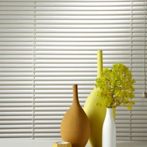50mm Cordless Wood Venetian Blinds Eco-Friendly Mold-Proof UV Blocking Modern