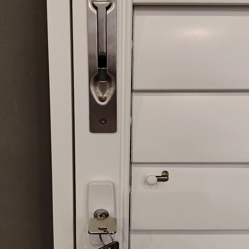 Built-In Aluminum Shutter for Daily Indoor and Outdoor Use - Image 2