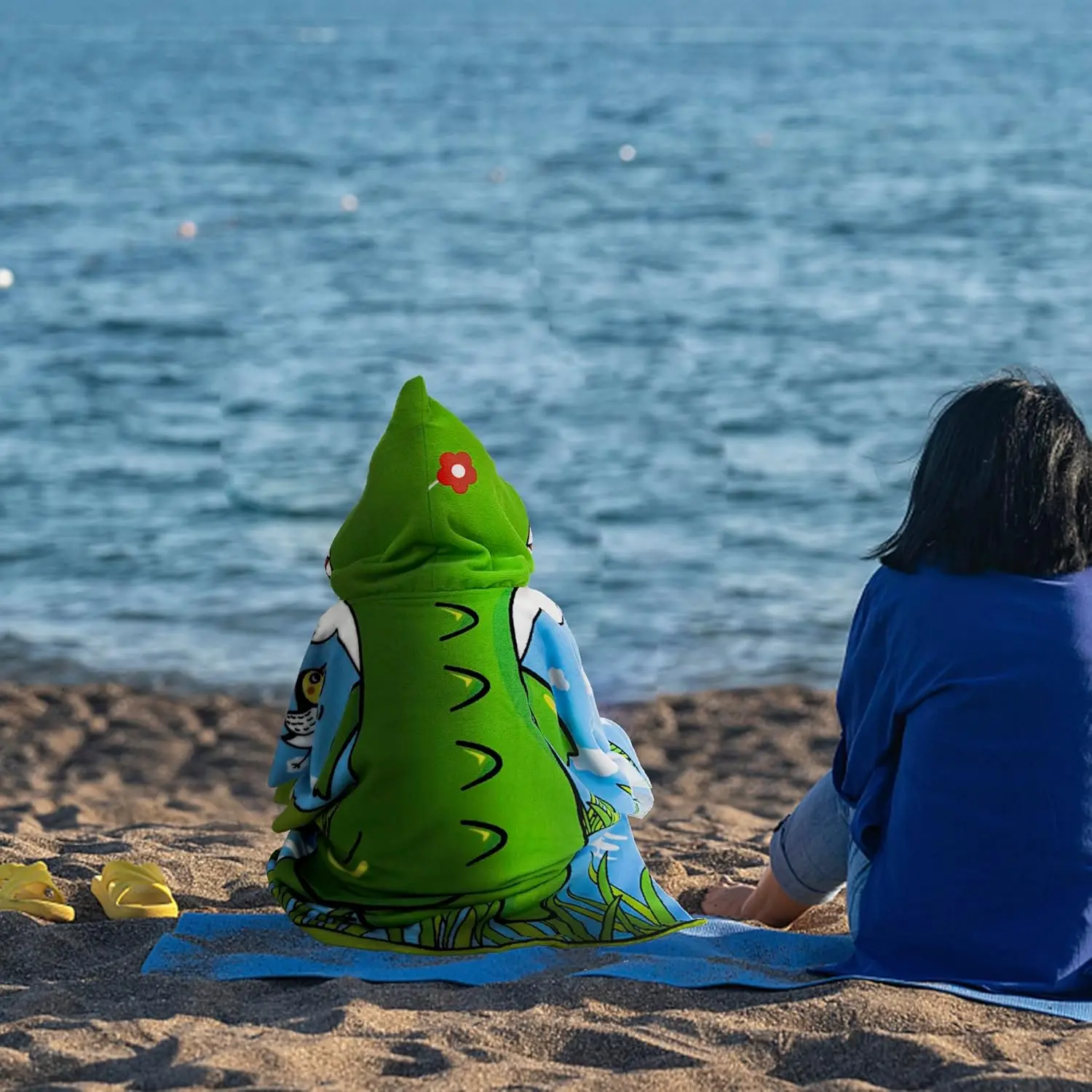 Bulk Wholesale Fast Drying Hooded Beach Poncho-High Absorbency Microfiber Animal Print Compact Foldable Absorbent Child-Proof - Image 5