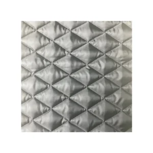 China Factory 100 Percent Polyester Satin Quilted Bedding Set for Hotel and Home