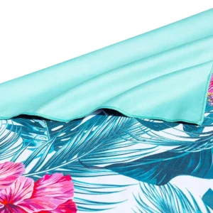 Custom Compressed Woven Microfiber Square Beach Towel Quick Dry Double Sided Printed Sports Pattern Light Weight Water