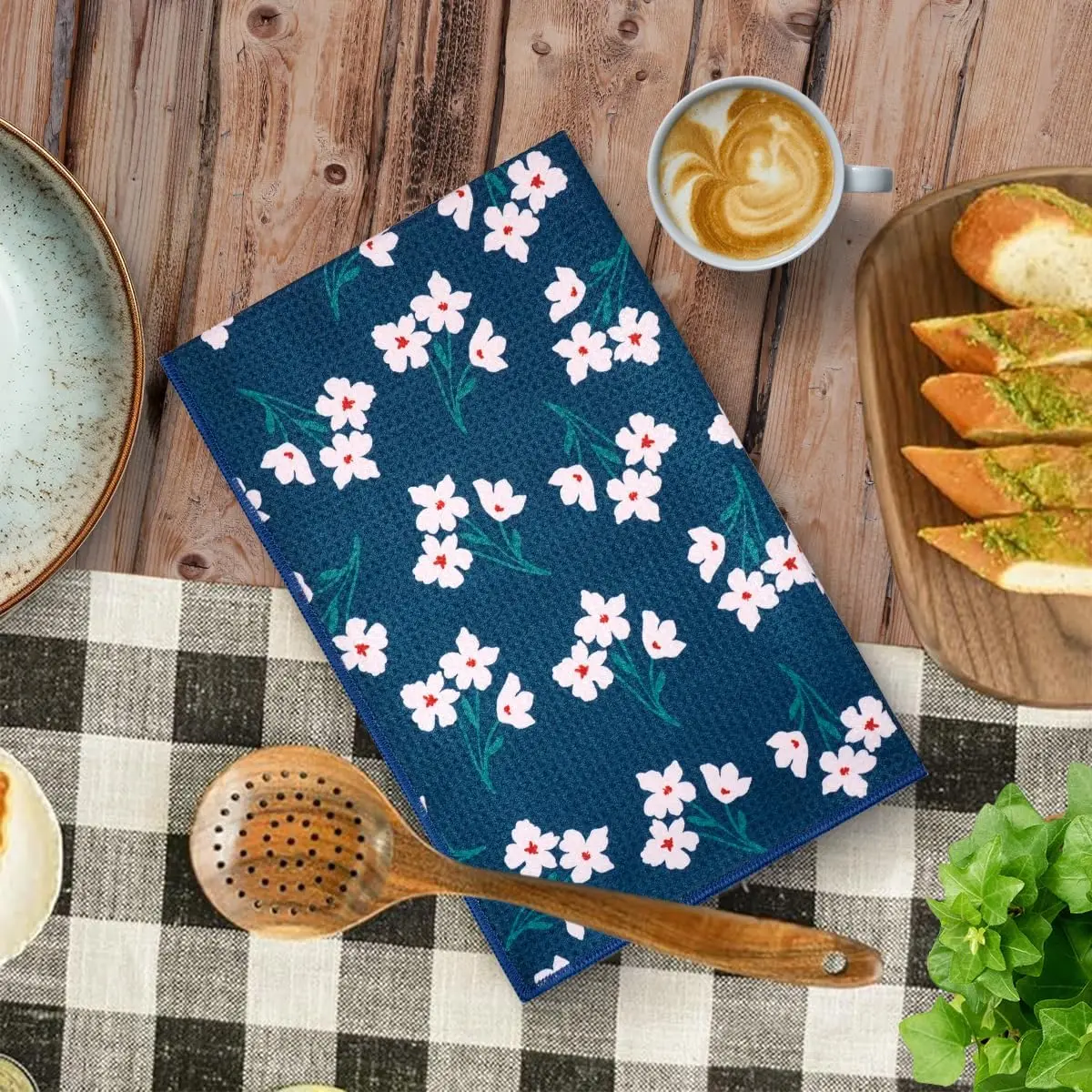 Custom High Quality Sustainable Woven Microfiber Waffle Dish Towel Quick Dry Eco-Friendly Kitchen Tea Towel Customized Color - Image 4