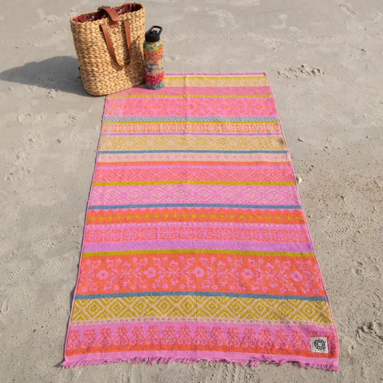 Custom Logo Microfiber Lightweight Luxury Beach Towel Double Sided Quick Dry Polyester Summer Vacation - Image 3