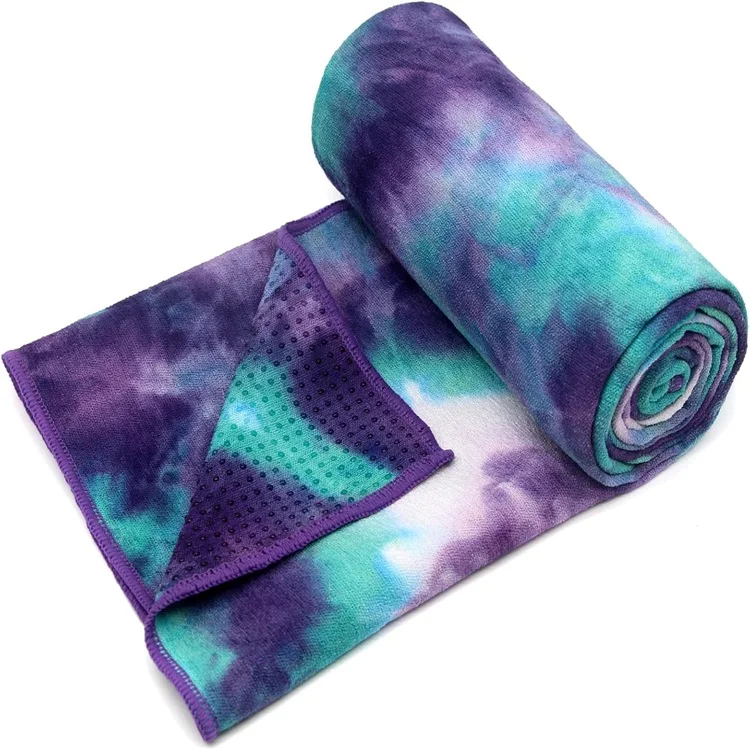 Custom Printed Microfiber Yoga Towel Non-Slip Sweat Absorbing with Corner Pockets