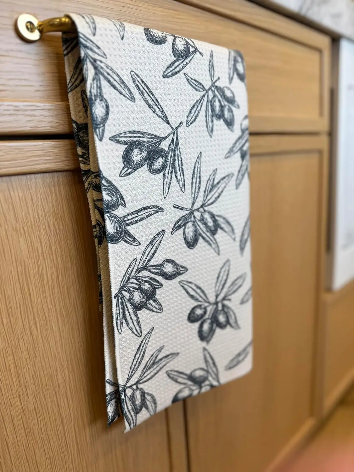 Custom Printed Woven Microfiber Waffle Dish Towel Absorbent Quick Dry Eco-Friendly Kitchen Tea Towel - Image 3