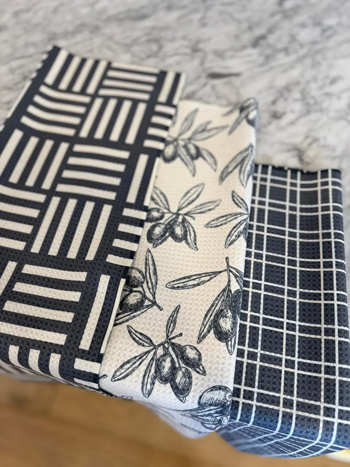 Custom Printed Woven Microfiber Waffle Dish Towel Absorbent Quick Dry Eco-Friendly Kitchen Tea Towel - Image 5