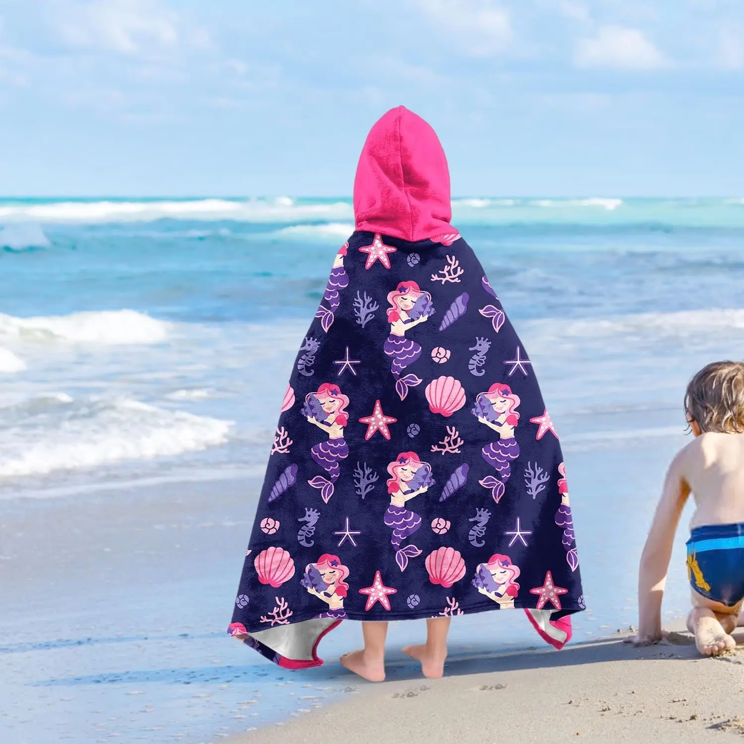 Customized Eco-Friendly Absorbent Antimicrobial Quick-Dry Microfiber Beach Poncho - Image 4