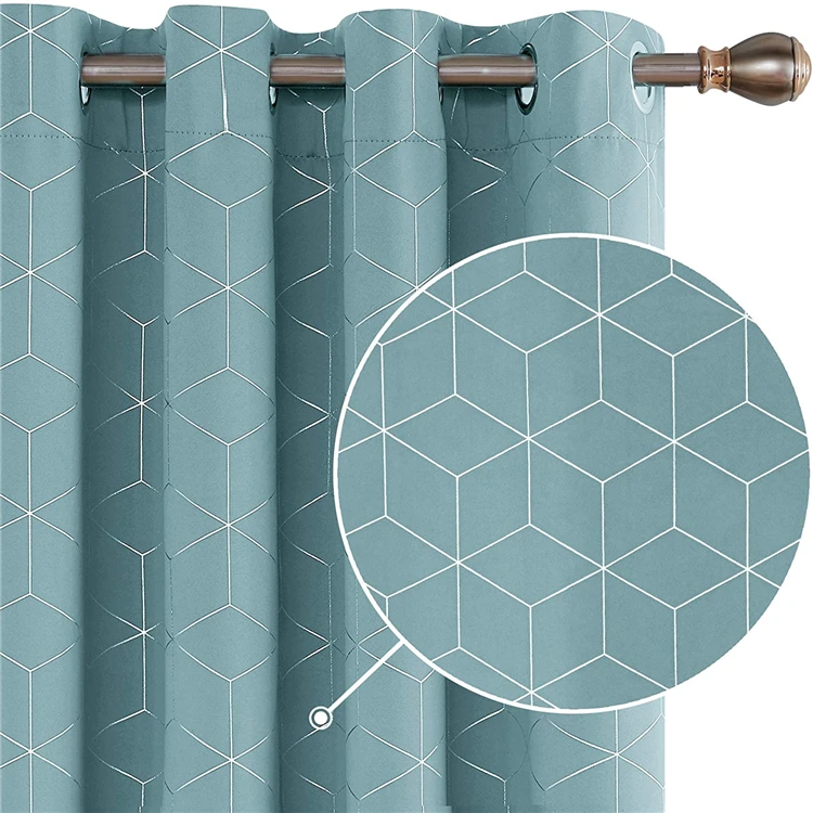 Customized Fire Retardant Blackout Curtain Fabric 100 Percent Polyester Thermal