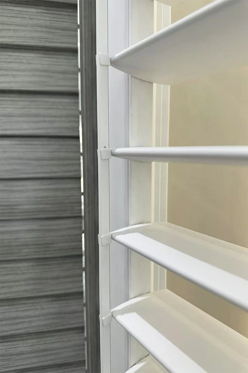 Everyday Electric Unique Hollow Louver Shutter Built-in PVC and Wood Material - Image 3