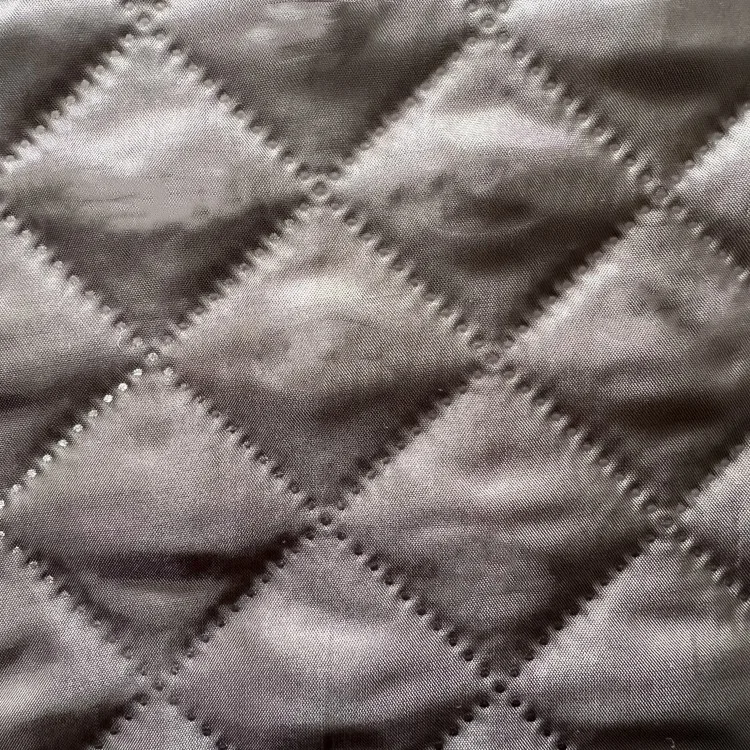 High Quality Woven 100 Percent Polyester Breathable Lightweight Quilted Taffeta Fabric Jackets - Image 5