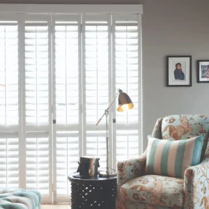 Huasheng Eco-Friendly Wooden PVC Plantation Shutter Factory Direct Horizontal 2 Year