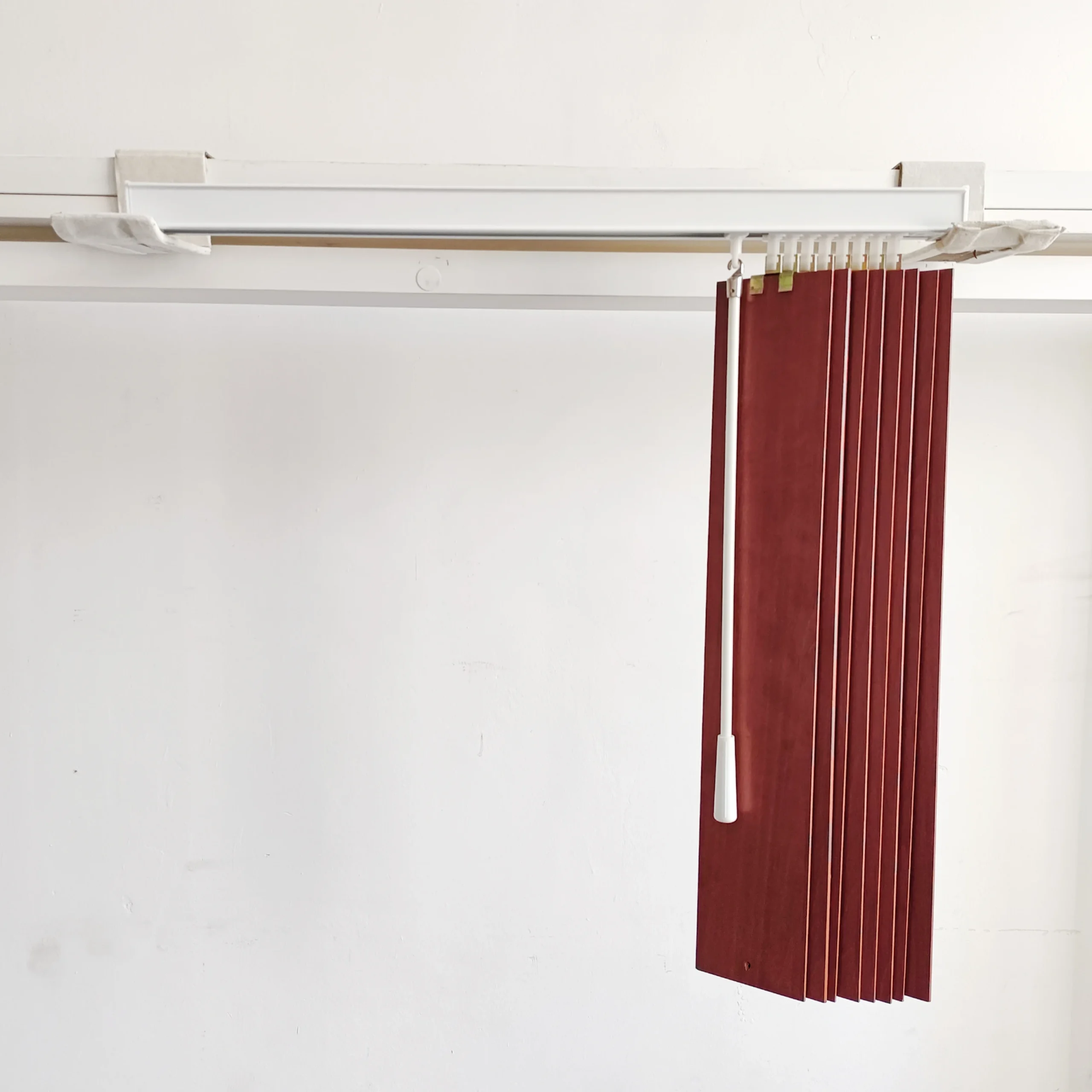 Huasheng Paulownia Vertical Blinds - Durable Anti-UV Eco-Friendly Exterior Narrow Blade - Image 2