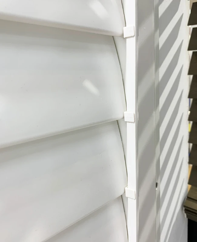 Lightweight PVC Vertical Blackout Shutter Fireproof Durable Sunscreen Luxury Style - Image 5