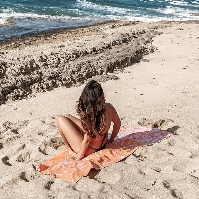 Microfiber Beach Towel Sand Free Quick Dry Super Absorbent Soft Lightweight Summer Vacation Wholesale - Image 3