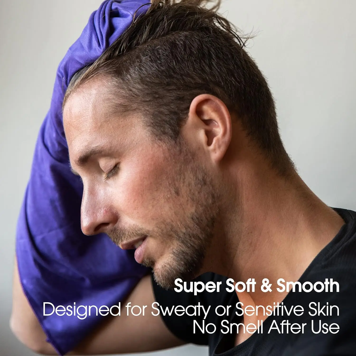 Sand Free Microfiber Towel Set with Mesh Bag and Woven Beach Towel - Image 6