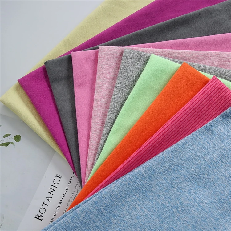 Super Absorbent Sand Free 80 Percent Polyester 20 Percent Polyamide Woven Microfiber Fabric Roll - Image 5