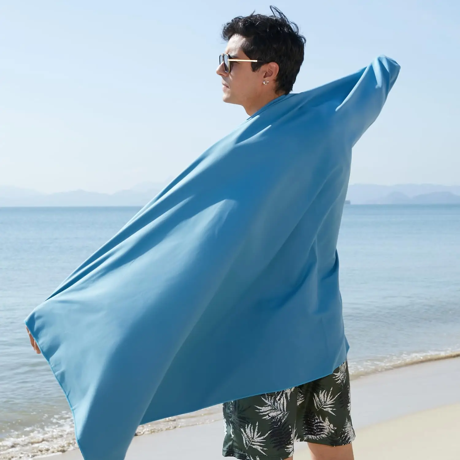 Super Absorbent Woven Microfiber Beach Towel Lightweight Quick-Dry Sand-Free Custom Sport - Image 6
