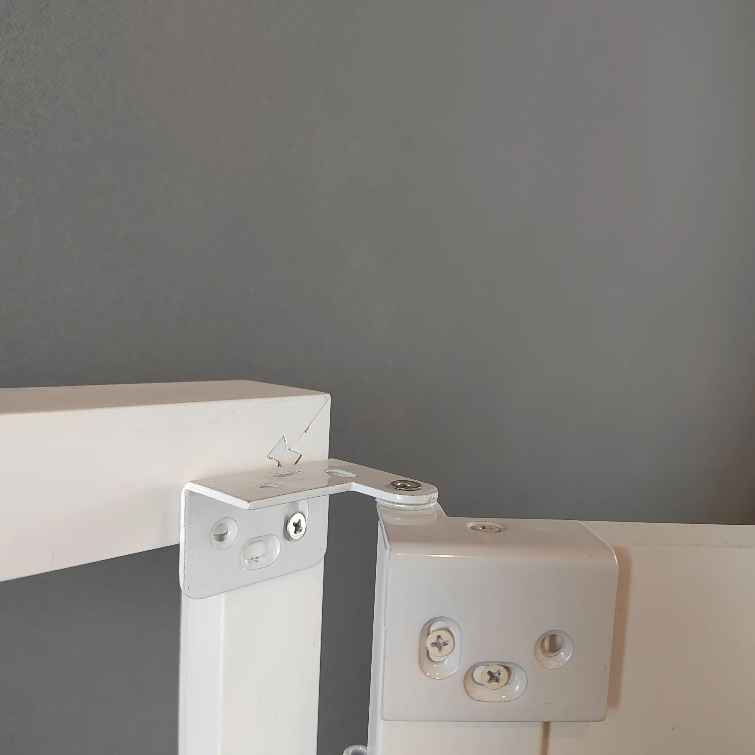 White Outside Pivot Hinge for PVC Plantation Shutter Assembly Color Match - Image 5